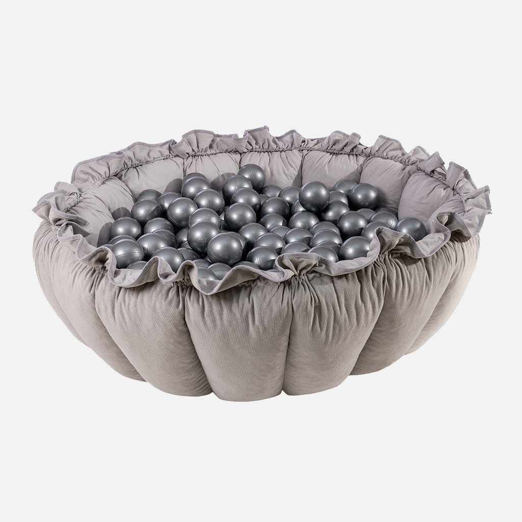 Flower Ball Pit Play Nest – Grey with 100 Silver Balls - Image 2